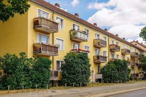 Wohnung mit Balkon  // 2.OG , Rechts – Siemensstr. 25, 38440 Köhlerberg, Wolfsburg – Vorschaubild 2
