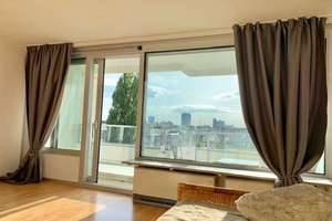 Helle 1-Zimmer Wohnung im 3. OG mit Balkon in Schwanthalerhöhe – Theresienhöhe 6a, 80339 Schwanthalerhöhe (Ortsteil), München – Vorschaubild 1