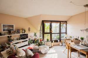 Helle 2-Zimmer-Wohnung aus den 80er/90er Jahren mit kleiner Dachterrasse und Stellplatz – Die vollständige Adresse der Immobilie erhältst du vom Anbieter., 38116 Lehndorf-Watenbüttel, Braunschweig – Vorschaubild 4