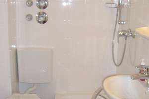 Gemütliche 2-Zimmer-Erdgeschoss-Wohnung in München-Nymphenburg – Hertastraße 0, 80639 Nymphenburg, München – Vorschaubild 4