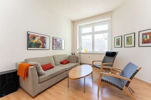 Große, bezugsfreie 3-Zimmer-Wohnung mit Süd-Balkon – Gürtelstraße 26a, 10247 Friedrichshain, Berlin – Vorschaubild 2