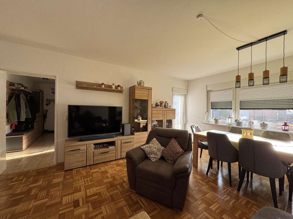 Immobilie in Giesen - Heute eine kluge Investition – morgen vielleicht Ihr neues Zuhause - Bild 2