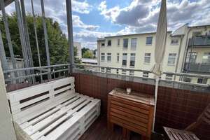 gemütliche 3 Zimmer mit Balkon in Stadtfeld