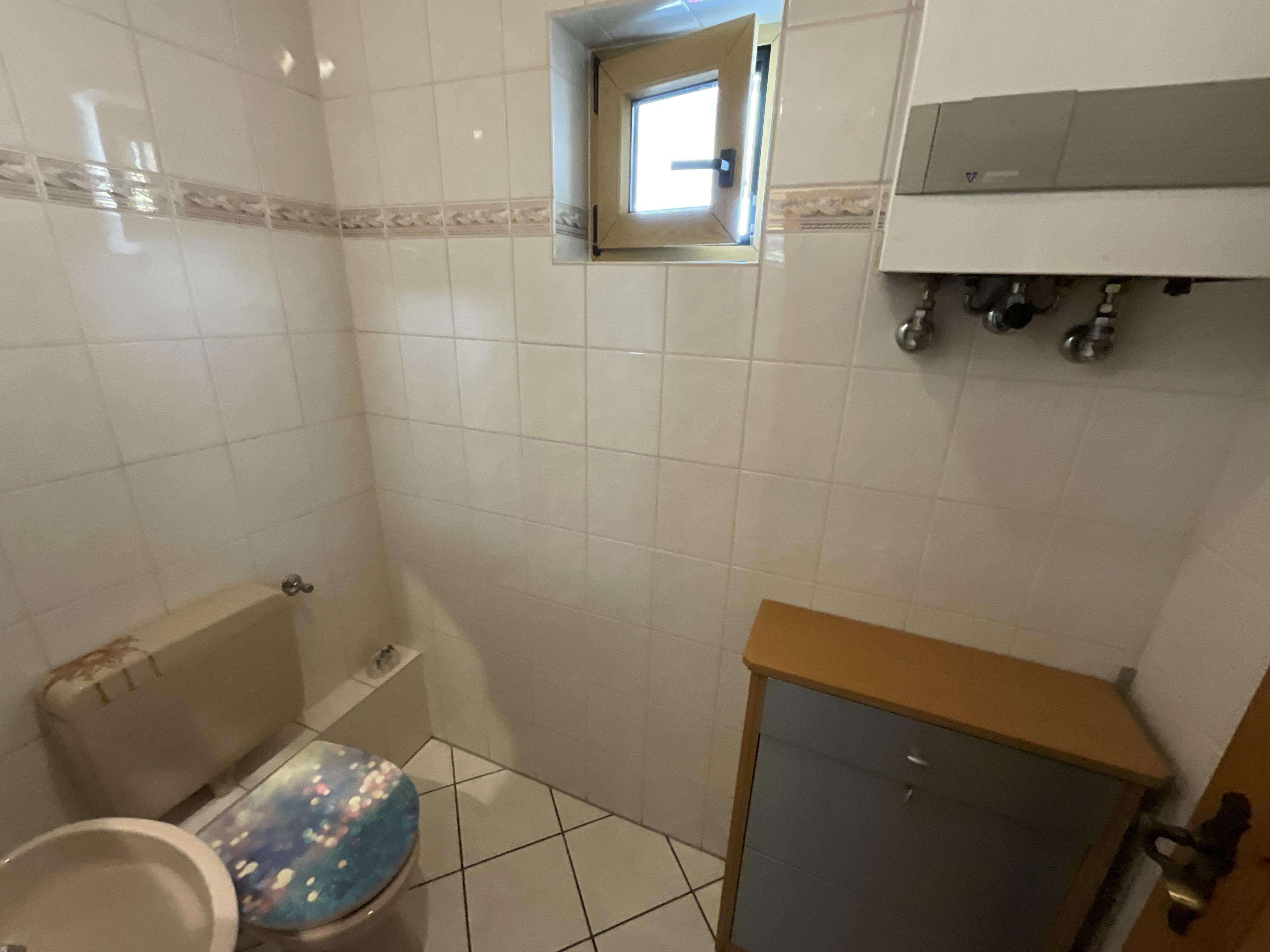 Immobilie in Andernach - Hier können Sie sofort einziehen. Inclusive Einbauküche, Kamin & Balkon. - Bild 13