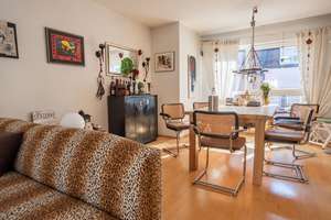 Sehr komfortable City-Wohnung in gesuchter Lage mit Balkon, Loggia, EBK & optionalem TG-Stellplatz.  – 61348 Bad Homburg vor der Höhe – Vorschaubild 3