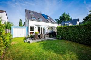 Provisionsfrei: Moderne, wunderschöne Doppelhaushälfte in Solingen - 3,9% Rendite