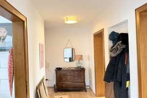 ESSEN-HUTTROP: GEMÜTLICHE, HELLE 3-ZIMMER-DG-WOHNUNG CA. 66 M² MIT TAGESLICHTBAD – Die vollständige Adresse der Immobilie erhältst du vom Anbieter., 45136 Huttrop, Essen – Vorschaubild 14