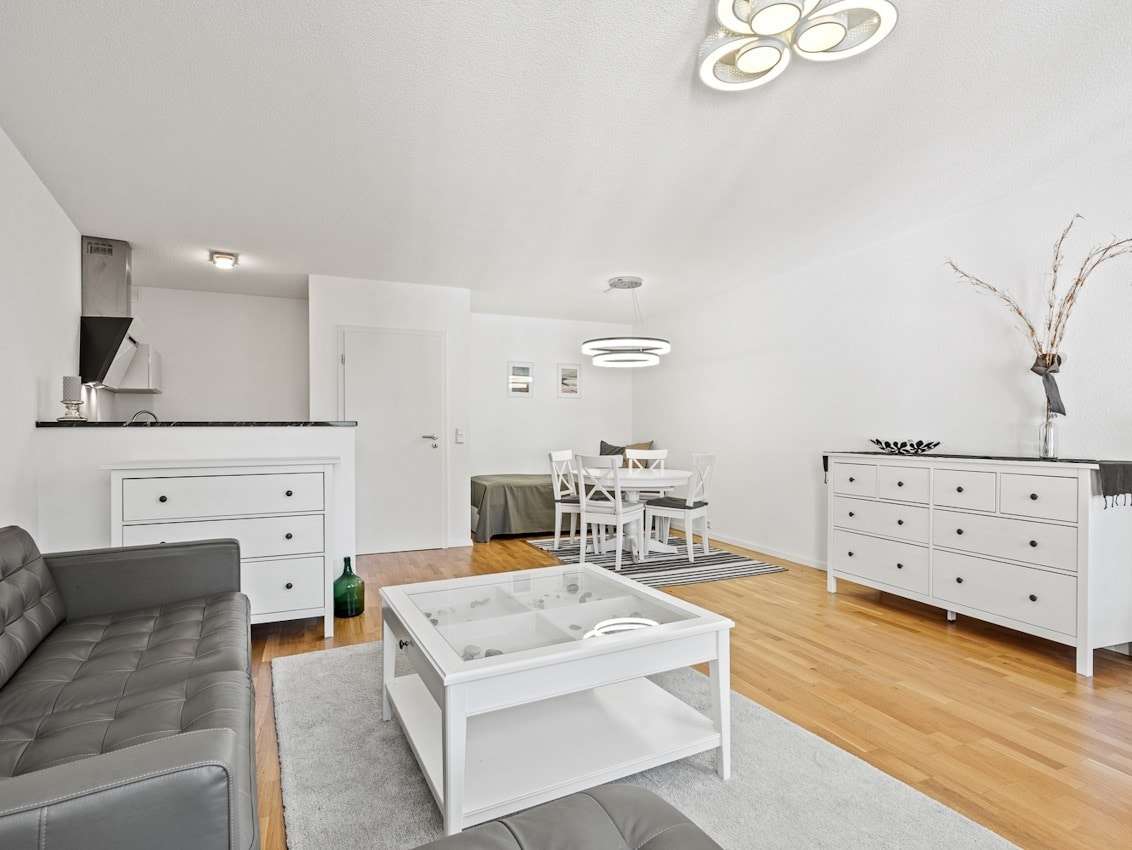 Immobilie in Meersburg - Im Herzen der Altstadt
Kernsanierte 3-Zimmer-Wohnung - Bild 3