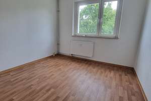 Günstige 3-Zimmer-Wohnung mit Balkon – Garbsener Str. 44, 39218 Schönebeck (Elbe) – Vorschaubild 3