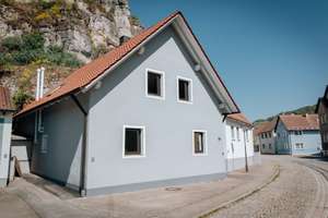 Eigenheim statt Miete, saniertes provisionsfreies Einfamilienhaus in Hohenfels! – Die vollständige Adresse der Immobilie erhältst du vom Anbieter., 92366 Hohenfels – Vorschaubild 1