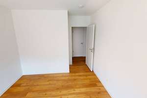 Moderne 2-Zimmer-Wohnung mit EBK und BALKON im Neubauquartier FIELD 4 – 68167 Neckarstadt-Ost/Wohlgelegen, Mannheim – Vorschaubild 3