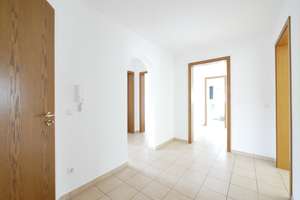 Großzügige renovierte 4-Zimmer-Wohnung mit 2 Bädern, Balkon & EBK in Schloß Neuhaus – Almering 5, 33104 Schloß Neuhaus, Paderborn – Vorschaubild 29