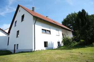 Viel Platz, viele Möglichkeiten! Solides Haus für Handwerker in ruhiger Umgebung. – Donau-Ries (Kreis) – Vorschaubild 3