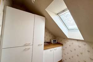 Traumhafte Dachgeschosswohnung – Die vollständige Adresse der Immobilie erhältst du vom Anbieter., 33729 Heepen, Bielefeld – Vorschaubild 9