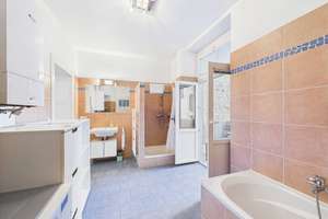 Zentrale möblierte 2-Zimmer-Wohnung/central furnished apartment suitable for 1 to 4 guests – Elsässer Platz 3, 65195 Westend / Bleichstraße, Wiesbaden – Vorschaubild 3