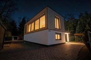 Erstbezug, direkter Waldzugang & Design: freistehendes Haus mit 7 Stellplätzen und Luxus-Ausstattung – Dorstener Str. 376c, 44809 Hofstede, Bochum – Vorschaubild 3