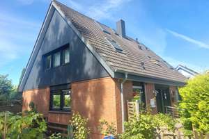 Fußläufig zum Strand: Schöne 4-Zi-EG-Whg. (ca. 110 m²) mit Garten + Terrasse in ruhiger Wohnlage.