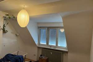 Zwischen Feld, Wald und Stadt: 2-Zimmer-Küche-Bad: Dachgeschosswohnung in Handschuhsheim – Angelweg 2, 69121 Handschuhsheim, Heidelberg – Vorschaubild 6