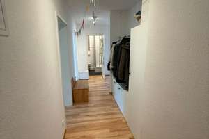 Schöne sonnige 2,5 - Zimmer - Wohnung am Exer