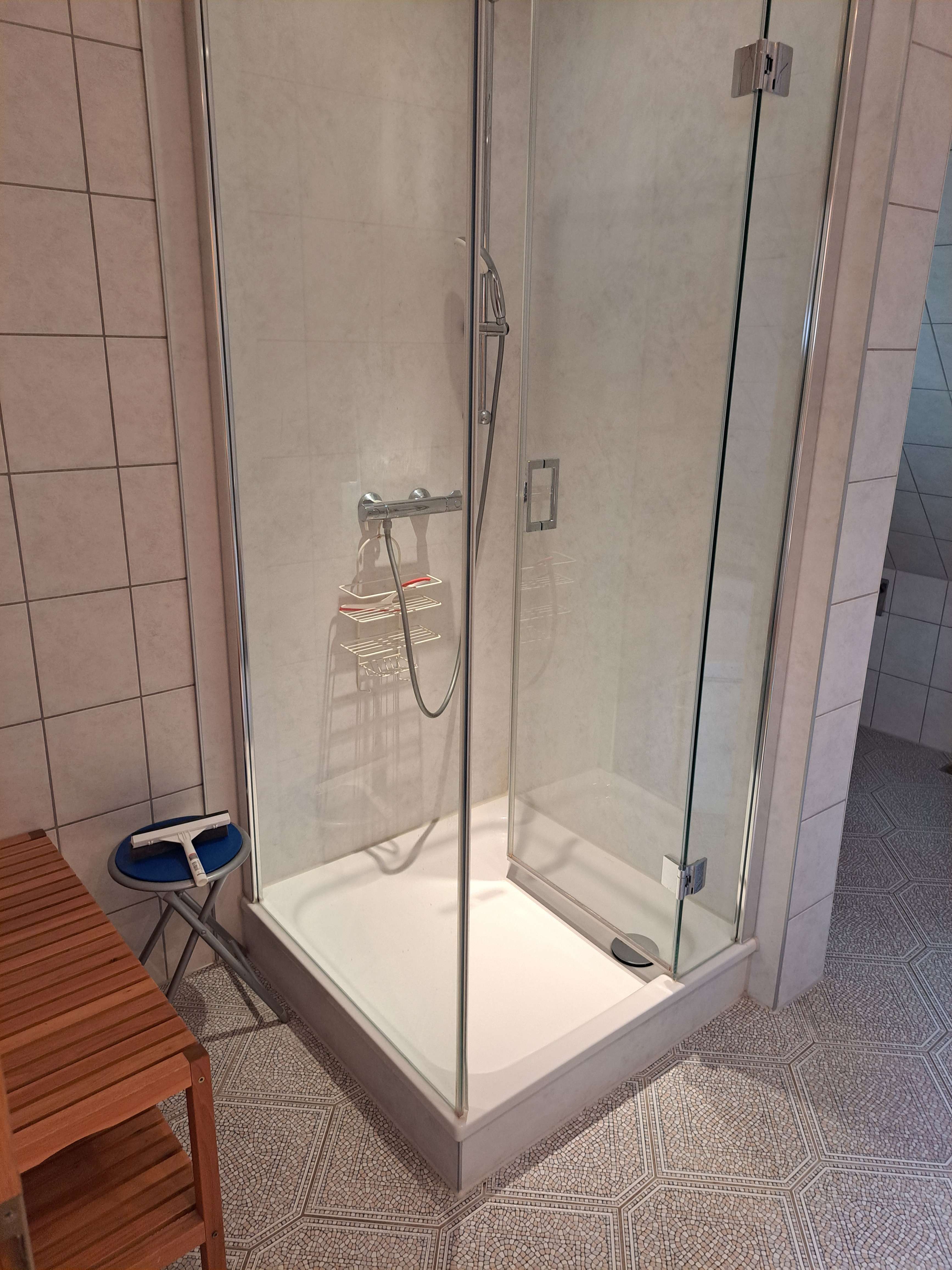 Immobilie in Glowe - Zweifamilienhaus - 300 m zum Strand, beide WE frei verfügbar - Bild 17