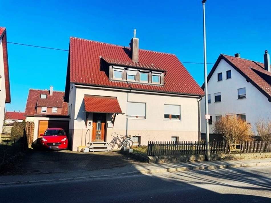 Straßenansicht
