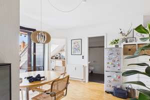 Lichtdurchflutete 2-Zimmerwohnung mit Loggia im begehrten Gohlis-Süd! – Die vollständige Adresse der Immobilie erhältst du vom Anbieter., 4155 Gohlis-Süd, Leipzig – Vorschaubild 5