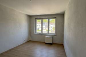**3-Zimmer-Erkerwohnung mit Balkon zum ruhigen Innenhof direkt an der Düssel** – Karolingerstraße 46, 40223 Bilk, Düsseldorf – Vorschaubild 10