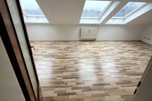 Moderne, helle Dachgeschosswohnung in ruhiger Seitenstraße von Duisburg-Röttgersbach – Bilsestr. 23, 47169 Röttgersbach, Duisburg – Vorschaubild 26