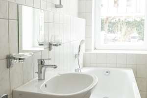 Helle 3-Zimmer-Wohnung mit Balkon in Chemnitz-Ebersdorf – Die vollständige Adresse der Immobilie erhältst du vom Anbieter., 9131 Ebersdorf, Chemnitz – Vorschaubild 13