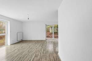 Frisch sanierte 2-Zimmer Wohnung mit Terrasse in Regensburger Toplage! – Die vollständige Adresse der Immobilie erhältst du vom Anbieter., 93053 Galgenberg, Regensburg – Vorschaubild 9