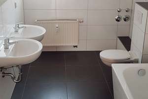 MEGA=》 JAHNSTR. 17 / CITY+UNI NAHE 4 ZI OASE, BALKON, EINBAUKÜCHE, TAGESLICHTBAD+WANNE – Die vollständige Adresse der Immobilie erhältst du vom Anbieter., 9126 Bernsdorf, Chemnitz – Vorschaubild 10