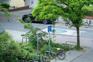 Quick commute to downtown, relaxing on the terrace in the evening—cozy apartment in Friedenau! – Die vollständige Adresse der Immobilie erhältst du vom Anbieter., 12159 Friedenau, Berlin – Vorschaubild 15