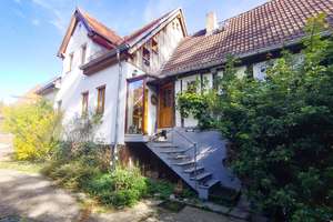 Haus, Hof und riesen Garten, viel Raum für die Familie – Die vollständige Adresse der Immobilie erhältst du vom Anbieter., 63694 Limeshain – Vorschaubild 1
