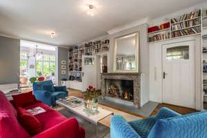 Jugendstilvilla mit Remise
HISTORISCHER CHARME TRIFFT MODERNE – Die vollständige Adresse der Immobilie erhältst du vom Anbieter., 14482 Babelsberg Nord, Potsdam – Vorschaubild 5