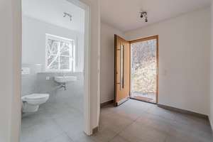 Wunderschöne Villa mit Einliegerwohnung – Die vollständige Adresse der Immobilie erhältst du vom Anbieter., 85614 Kirchseeon – Vorschaubild 5