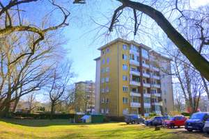 Freie Eigentumswohnung komplett renoviert mit Blick auf den Fernsehturm im Berliner Norden
