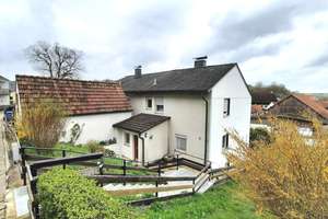 2 Doppelhaushälften mit viel Platz in Weltenburg bei Kelheim – Frauenbergstraße 7, 93309 Kelheim – Vorschaubild 1