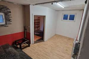 Für Ihre Familie: Historisches Einfamilienhaus - umfangreich modernisiert! – Die vollständige Adresse der Immobilie erhältst du vom Anbieter., 97464 Niederwerrn – Vorschaubild 4