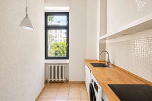 Elegante Erdgeschosswohnung mit historischem Deckenstuck in Sachsenhausen – 60594 Sachsenhausen-Nord, Frankfurt am Main – Vorschaubild 4