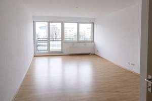 Attraktive Wohnung mit großzügigem Balkon und eigenem Tiefgaragenstellplatz – Die vollständige Adresse der Immobilie erhältst du vom Anbieter., 14476 Fahrland, Potsdam – Vorschaubild 5