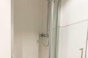 Möbliertes Apartment mit Balkon; NUR für Studenten und Auszubildende! – Floriansmühlstr. 20, 80939 Obere Isarau, München – Vorschaubild 14