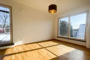Exklusive Penthouse-Wohnung mit Schwedenofen und 2 Dachterrassen! – Die vollständige Adresse der Immobilie erhältst du vom Anbieter., 81927 Englschalking, München – Vorschaubild 8