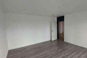 Lichtdurchflutete 3-Raum-Wohnung mit Balkon und Lift in Mönchengladbach-Römerbrunnen – Römerbrunnen 24, 41199 Mülfort, Mönchengladbach – Vorschaubild 3