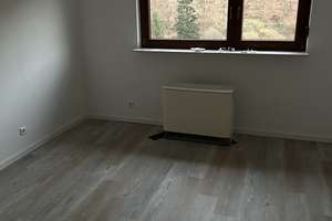 Hirschhorn: ab 01.10., 4 ZKB,Dachgeschoß incl. Einbauküche – Alter Brombacher Weg 28, 69434 Hirschhorn (Neckar) – Vorschaubild 7