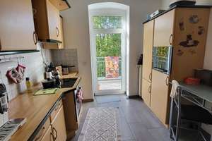 Gemütliche 3-Zi mit Balkon, Wanne, EBK und Laminat in zentraler Lage! – Philippstraße 6, 9130 Sonnenberg, Chemnitz – Vorschaubild 1