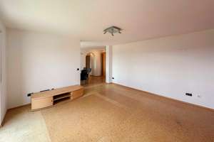3,5-Zimmer-Wohnung mit Traum-Ausblick, großem Balkon & TG-Stellplatz – Die vollständige Adresse der Immobilie erhältst du vom Anbieter., 97076 Lengfeld, Würzburg – Vorschaubild 3