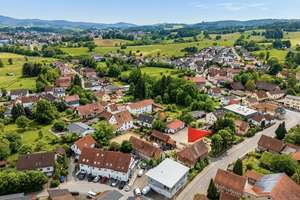 Historischer Charme trifft Gestütsflair: Großzügige 127 qm  Wohnung mit Kachelofen – Forststraße 2, 64658 Fürth – Vorschaubild 16