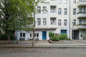 Großzügige 4-Zimmer-Altbauwohnung mit Gestaltungspotenzial, Südbalkon und Uferblick – Die vollständige Adresse der Immobilie erhältst du vom Anbieter., 10999 Kreuzberg, Berlin – Vorschaubild 13