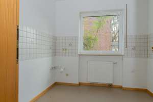 Von privat: Saarbrücken, gepflegte 3-Zimmer-Wohnung mit Südbalkon und Garage – 66115 Burbach, Saarbrücken – Vorschaubild 14