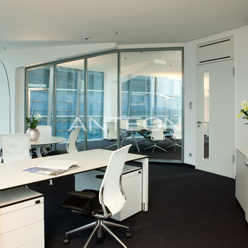 Freie Flächen im SIGN! | High End Büroflächen | Wasserblick im MedienHafen